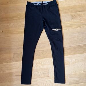 Essentials Midnight Black Leggings